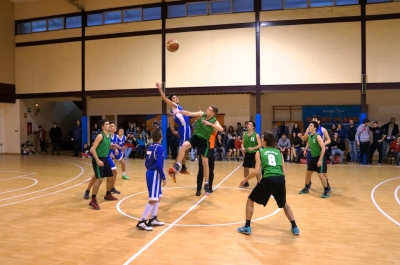 Espectacular salto inicial